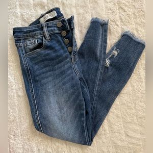 Buckle KanCan Ultra High Rise Stretchy Ankle Cut Skinny Jeans, size 25